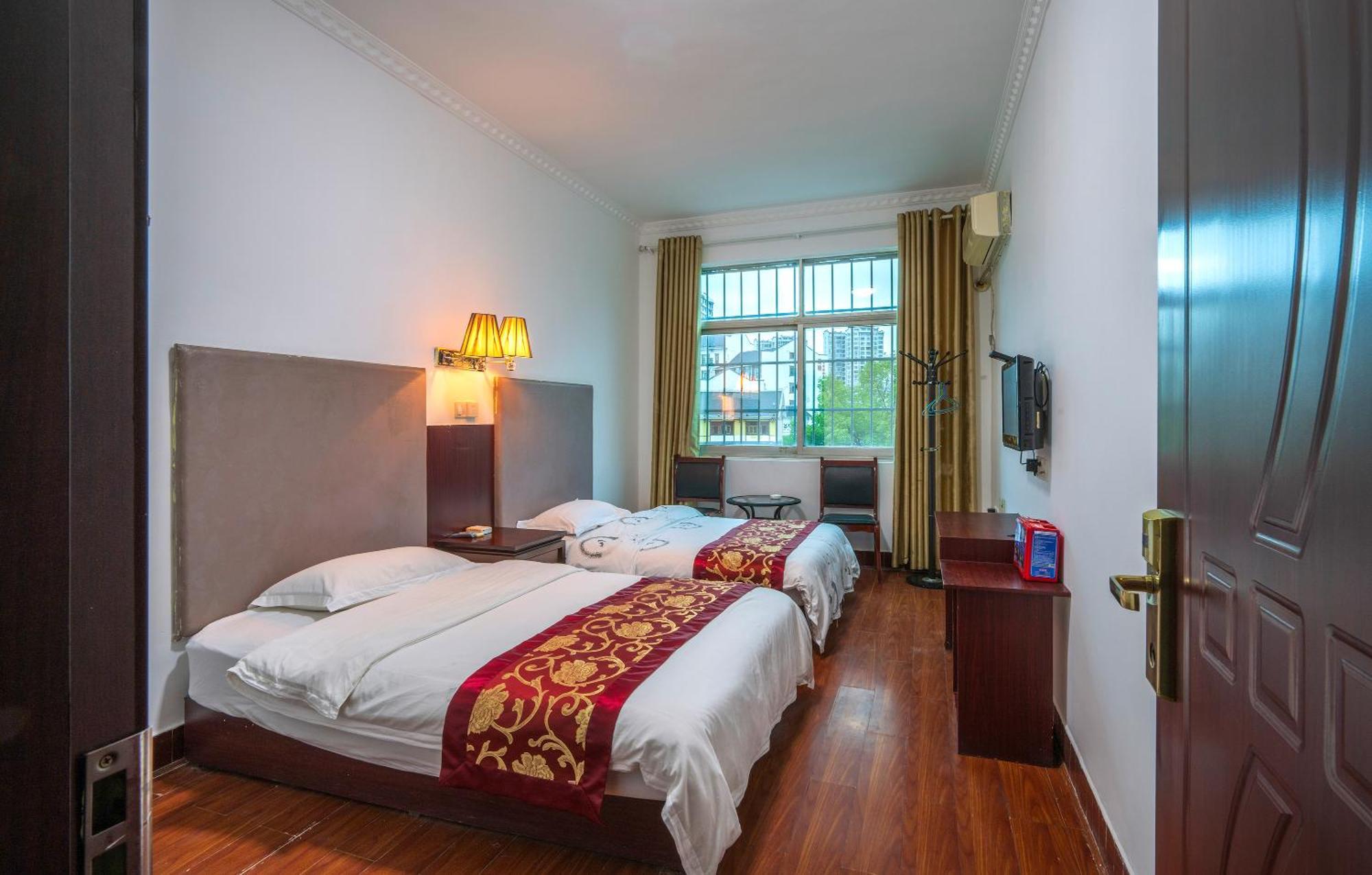 张家界大庸家民宿dyj Hostel المظهر الخارجي الصورة