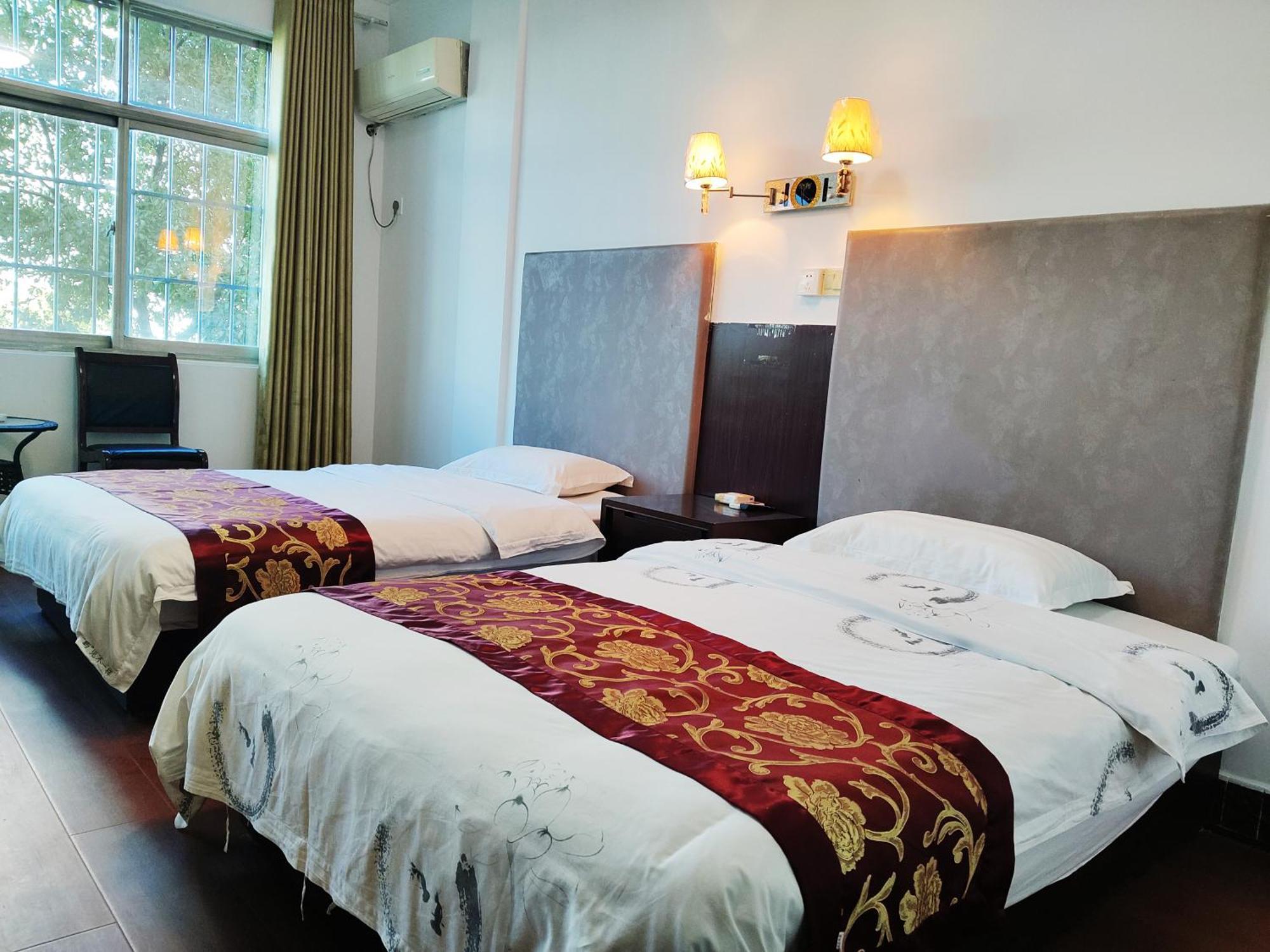 张家界大庸家民宿dyj Hostel المظهر الخارجي الصورة