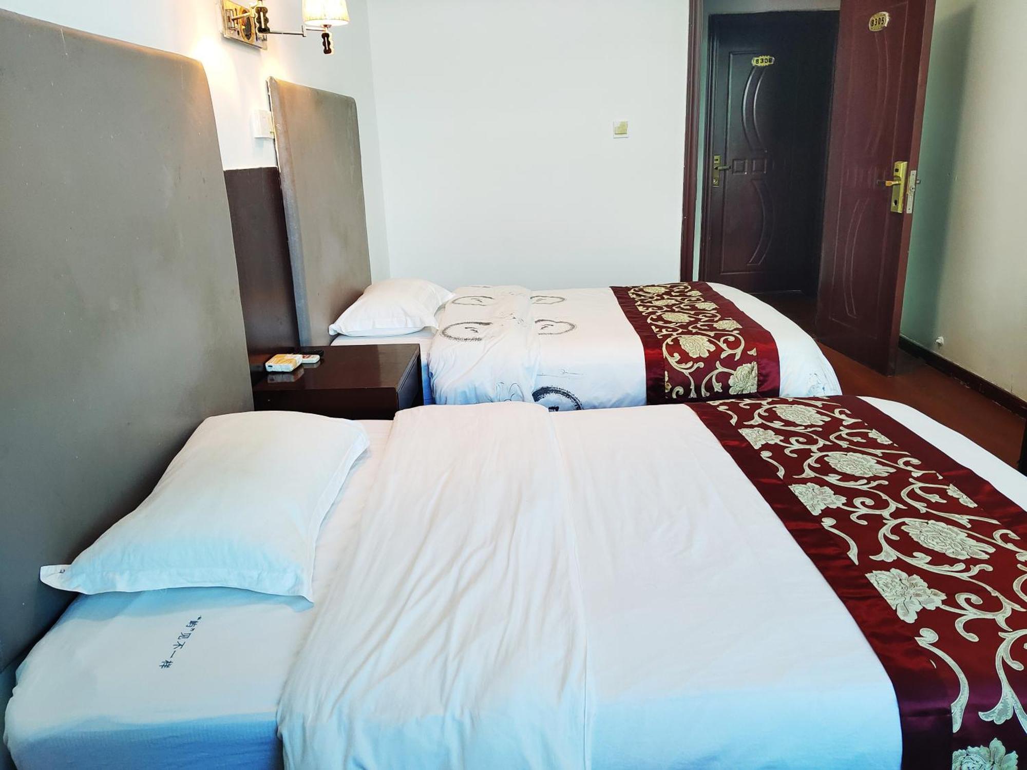 张家界大庸家民宿dyj Hostel المظهر الخارجي الصورة