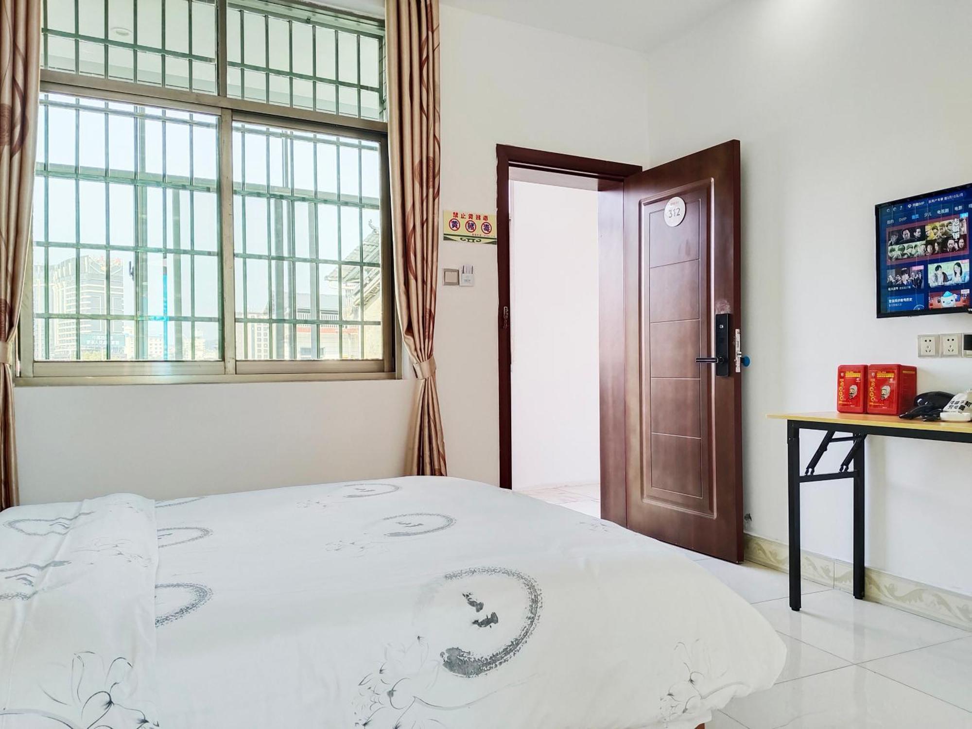 张家界大庸家民宿dyj Hostel المظهر الخارجي الصورة